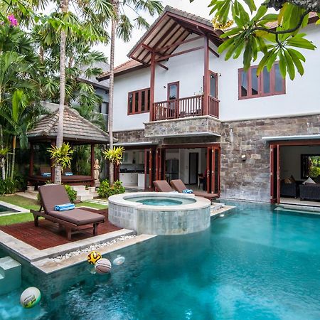 Villa Annecy Seminyak  Exterior photo